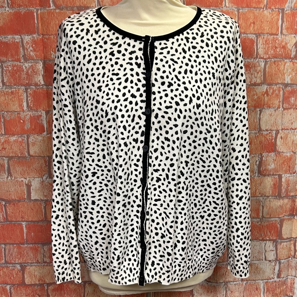 Elisabeth by‎ Liz Claiborne Petite Spotted Cardigan Sweater